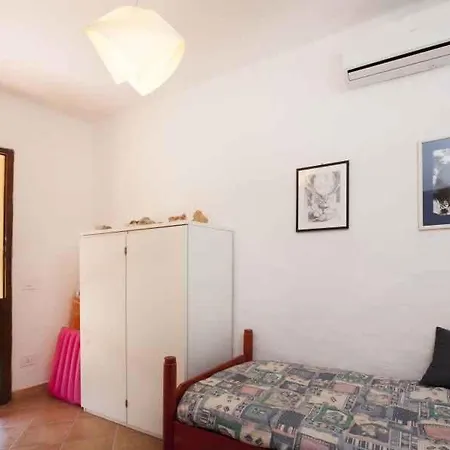 Apartment In 31162 *